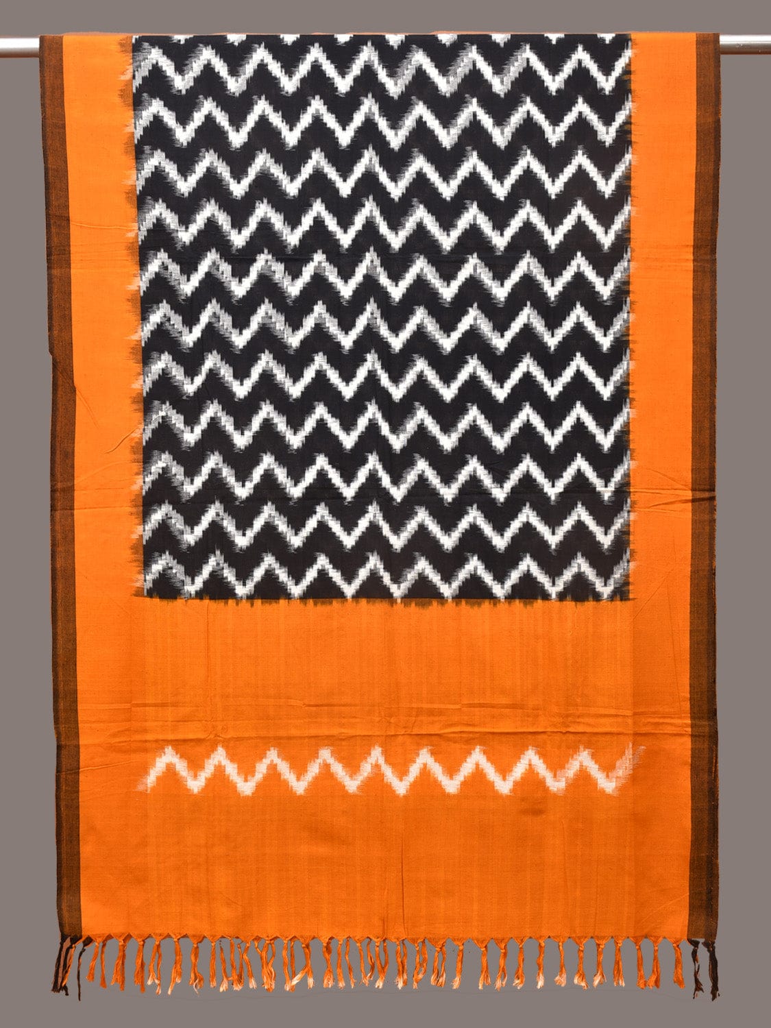 Yellow and Black Pochampally Ikat Cotton Handloom Dupatta with Zig-Zag Design - Global Threads - Distacart
