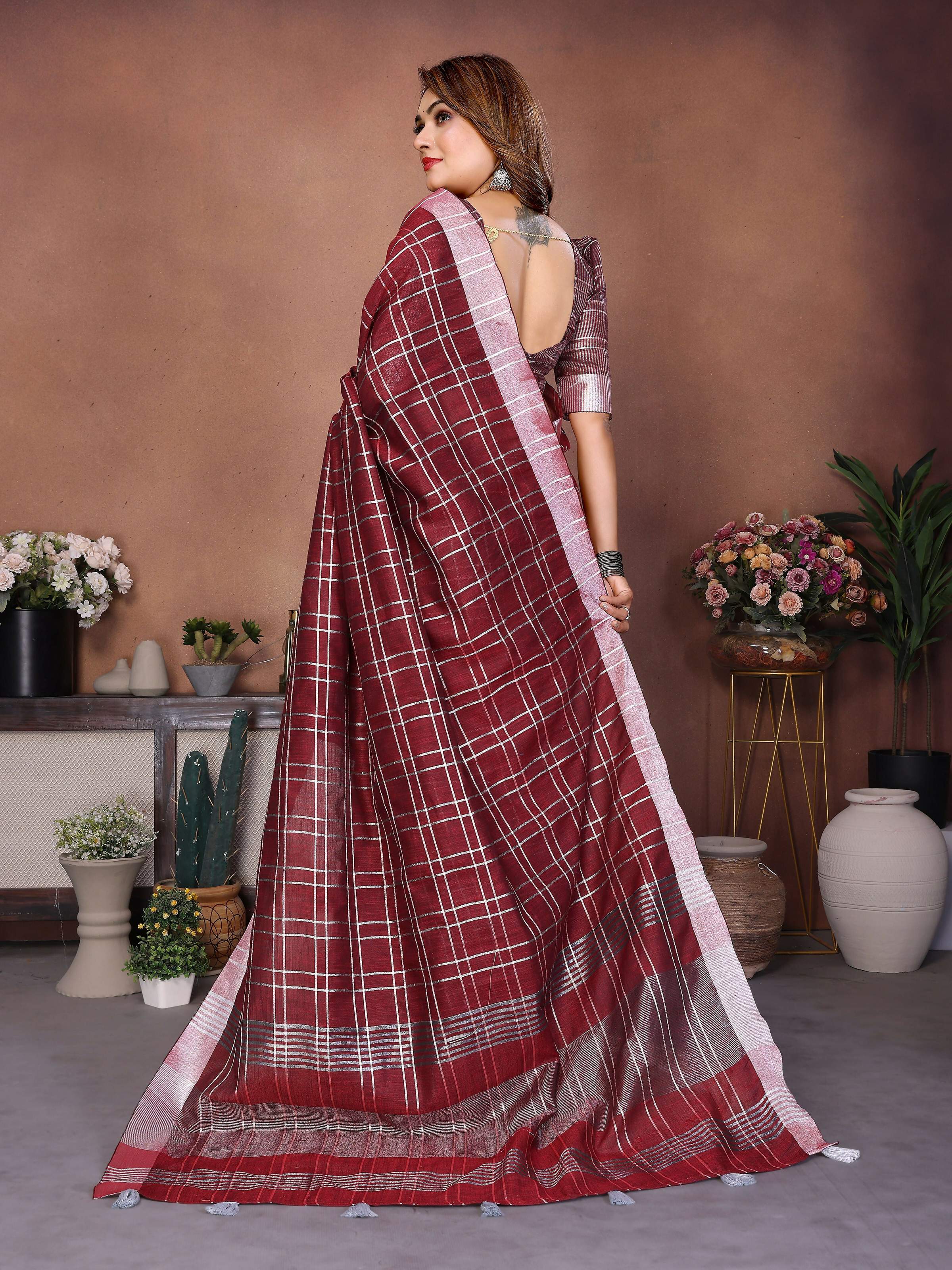 Aastha Fashion Red Linen Weaving Saree - Distacart