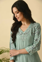 Thumbnail for 8013 (2)