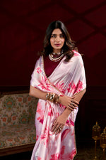 Thumbnail for Vastranavya Baby Pink Satin Silk Floral Printed with Pearl Lace Saree with Unstitched Blouse - Distacart
