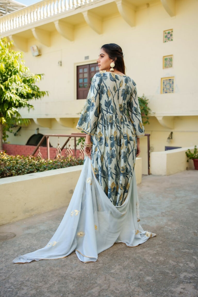 Vaasva Women SkyBlue Muslin Embroidered Kurta,Pant & Dupatta Set - Distacart