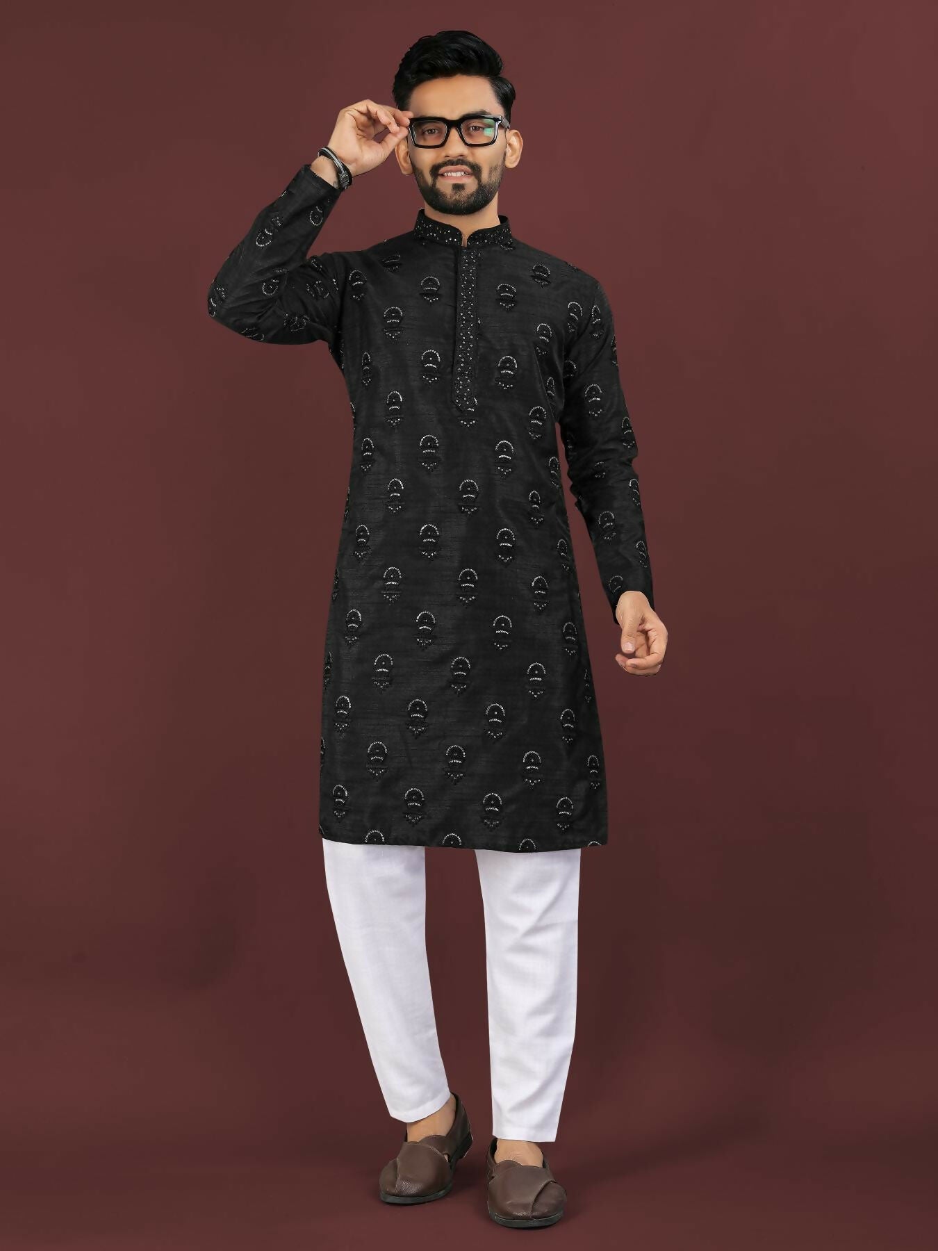 Anaita Black Embroidered Silk Straight Kurta - Distacart