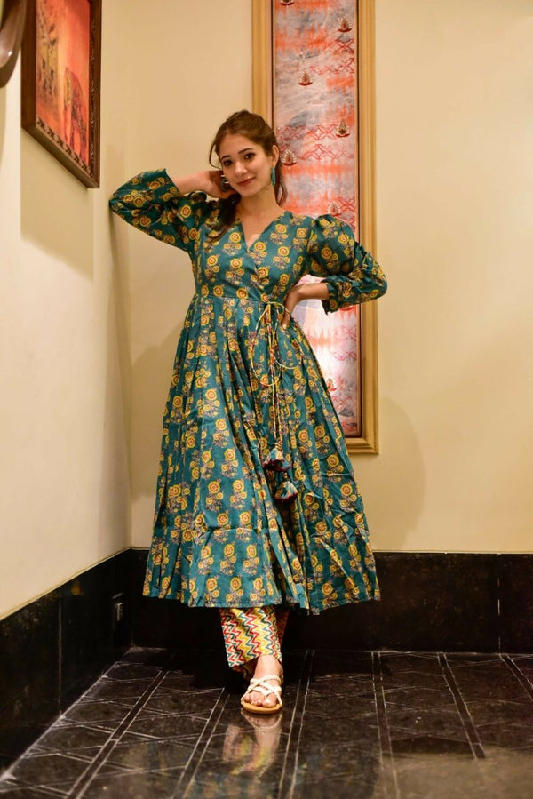 Aastha Fashion Women's Teal Cotton Silk Digital Printed Designer Kurti with Pant - Distacart