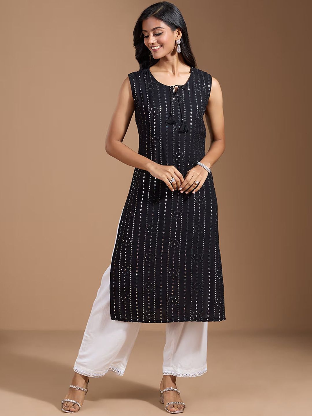 Ode by House of Pataudi Women Thread Work Kurta - Distacart