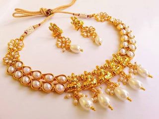 White Kemp Temple Necklace Set