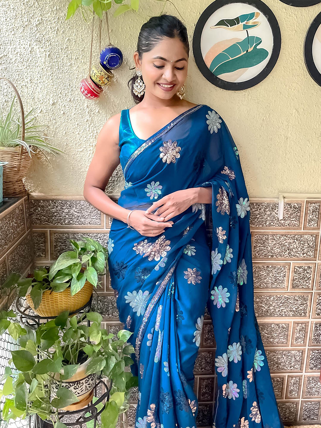 Mitera Embellished Sequinned Saree - Distacart