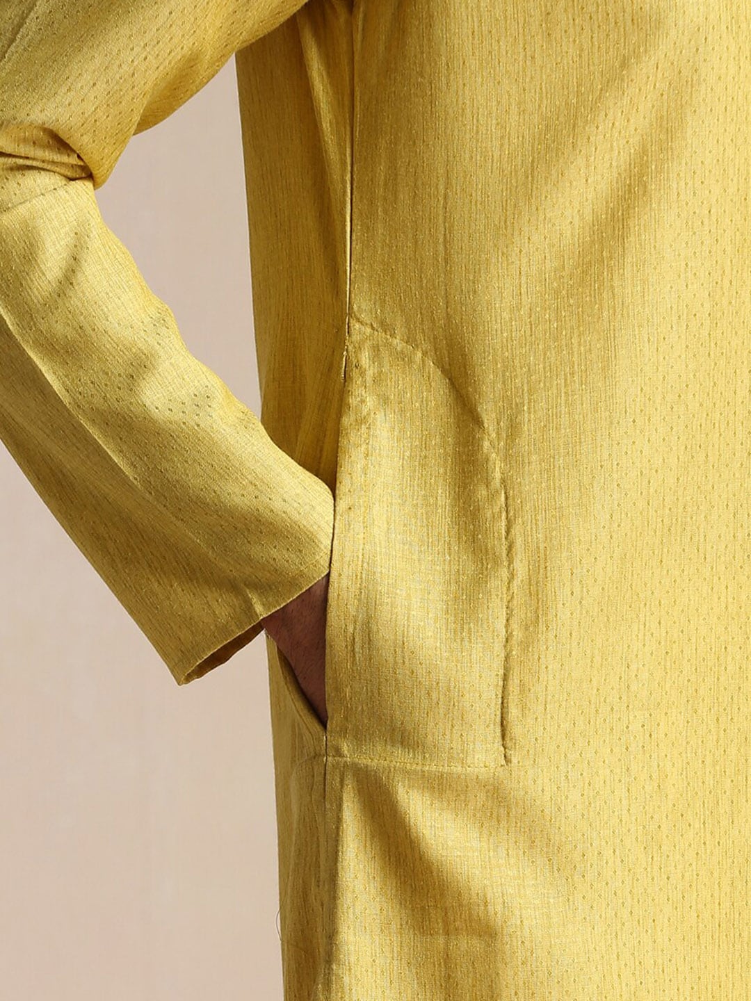 Manyavar Men Mandarin Collar Kurta with Pyjamas - Distacart