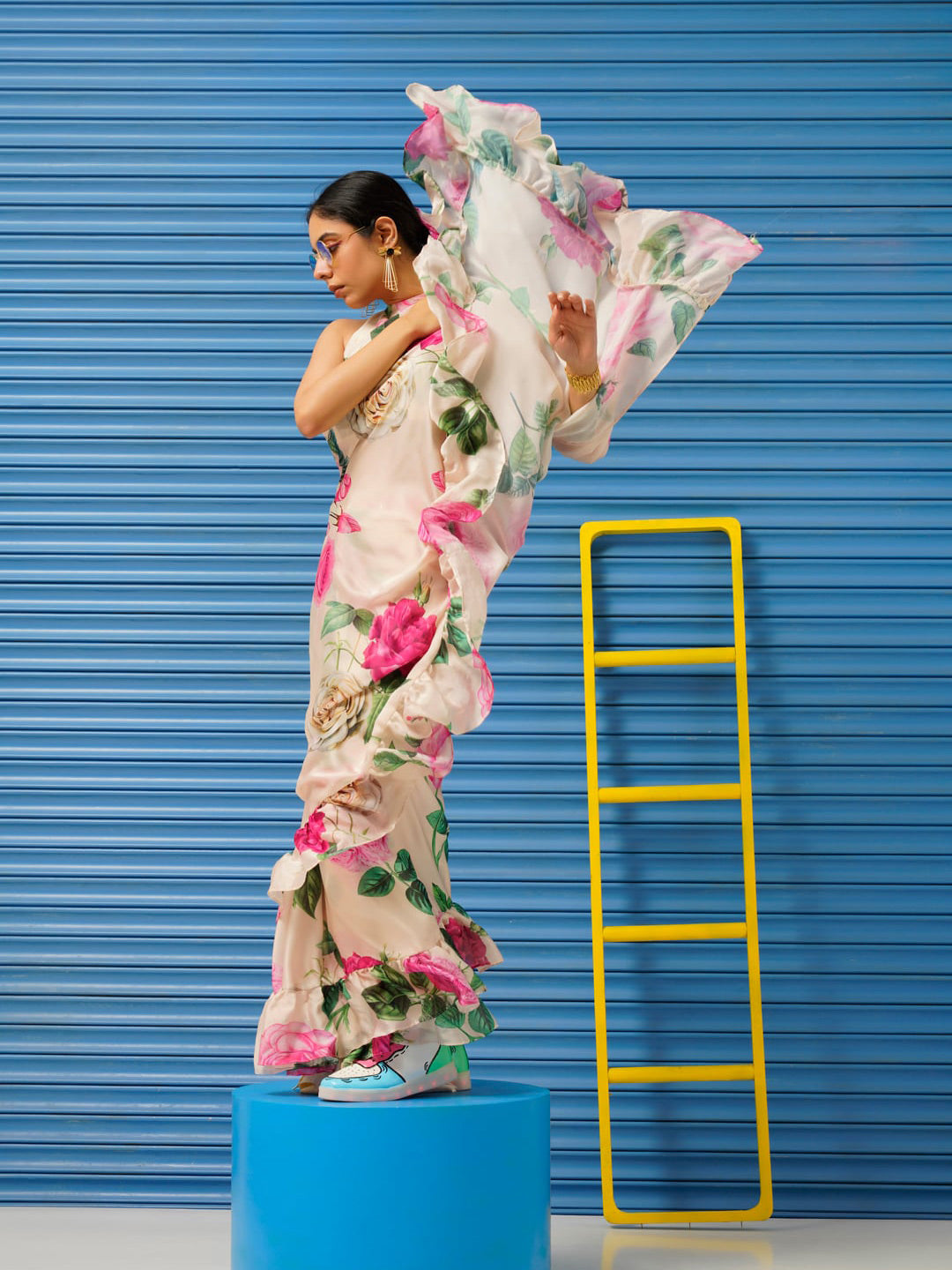 Tikhi Imli Floral Printed Poly Crepe Saree - Distacart