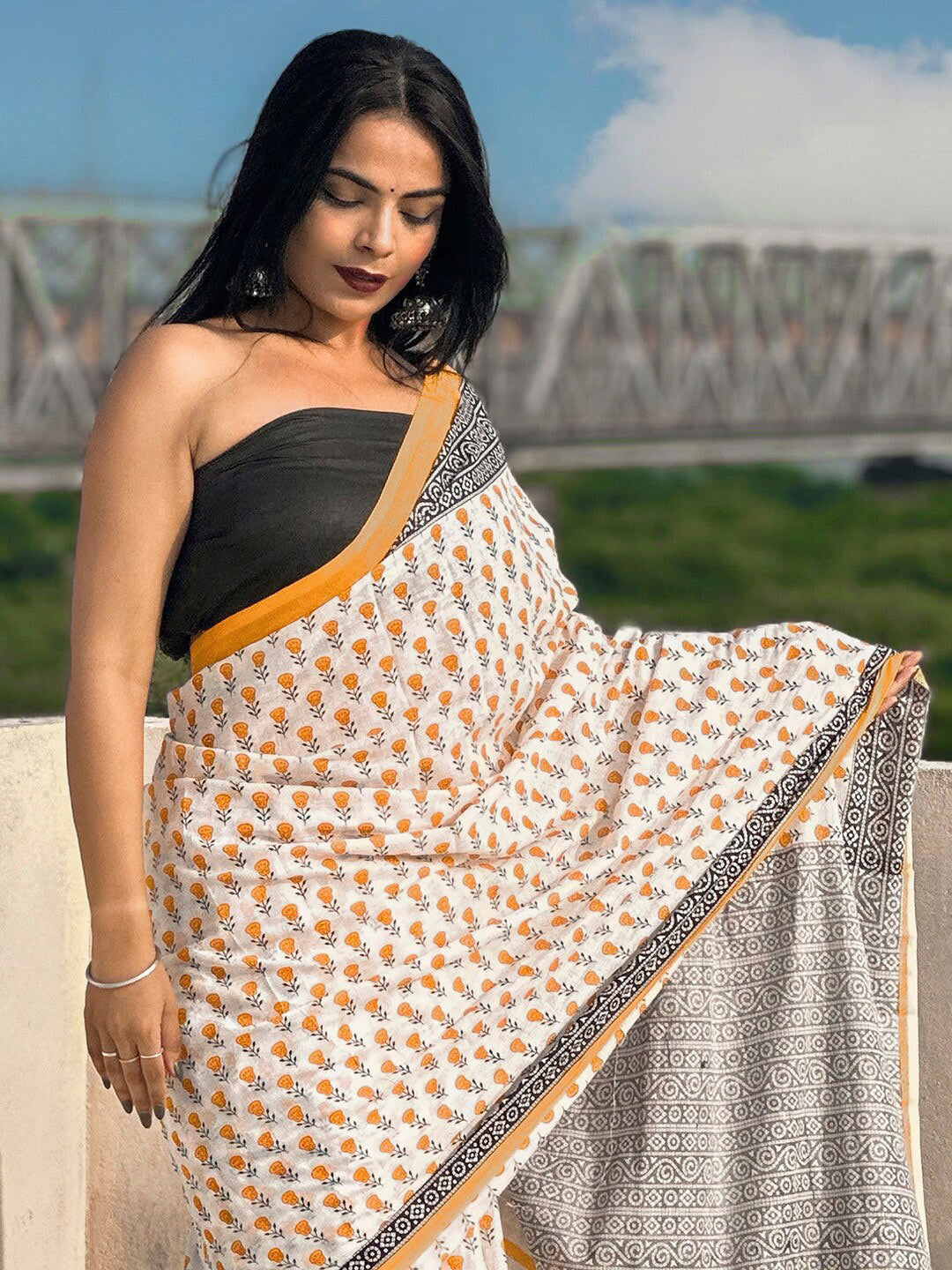 Kalini Floral Printed Pure Cotton Bagru Saree - Distacart
