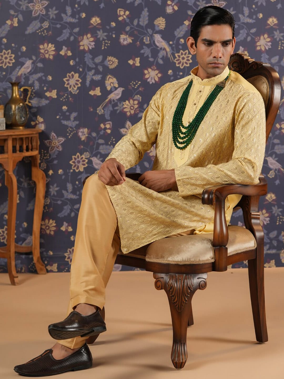House of Pataudi Ethnic Motifs Embroidered Mandarin Collar Straight Kurta With Churidar - Distacart