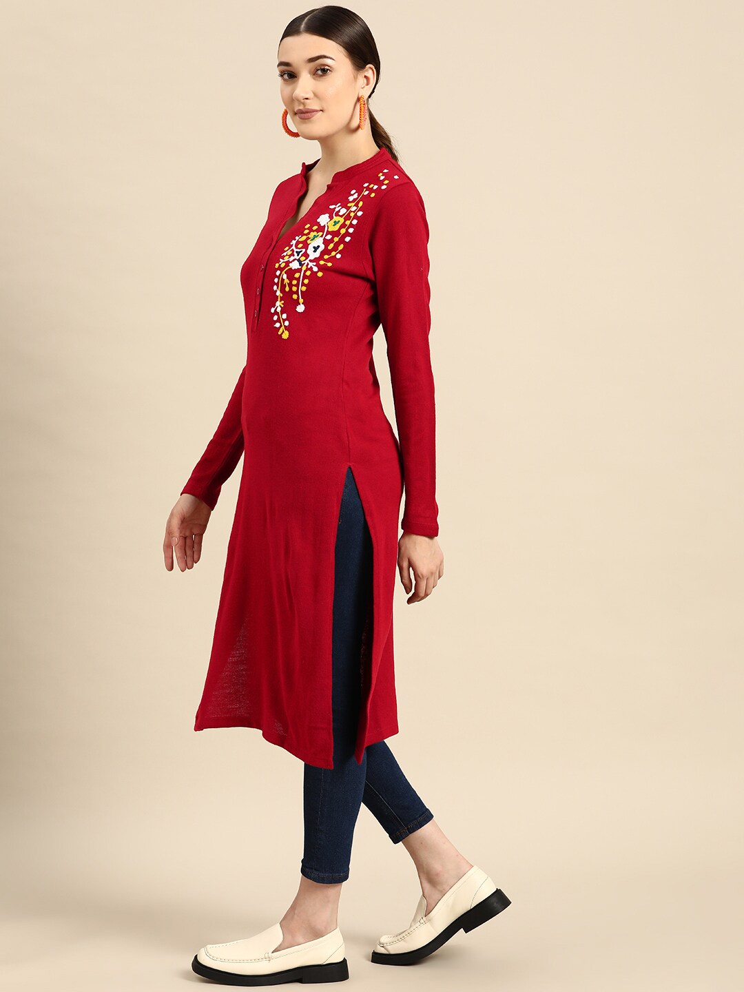 Sangria Women Red & White Floral Winter Straight Kurta - Distacart