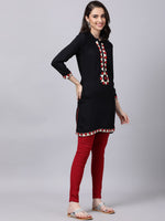 Thumbnail for Souchii Women Black Geometric Embroidered Grandeur & Majestic Artwork Kurta - Distacart