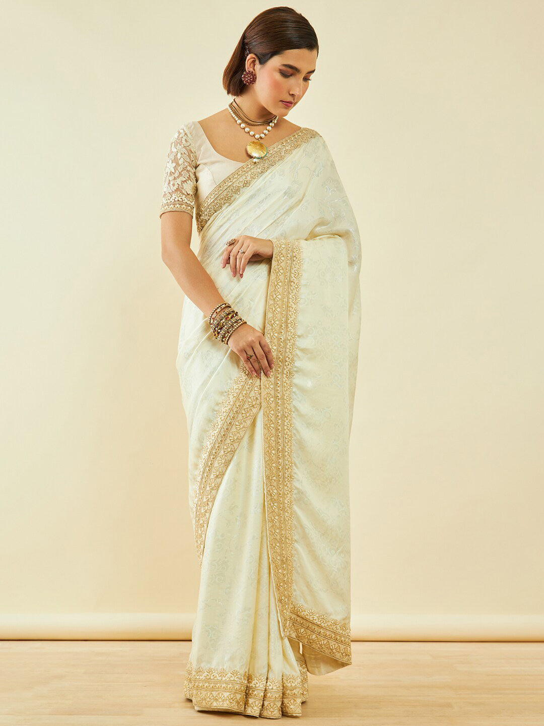Soch Floral Printed & Embroidered Saree - Distacart