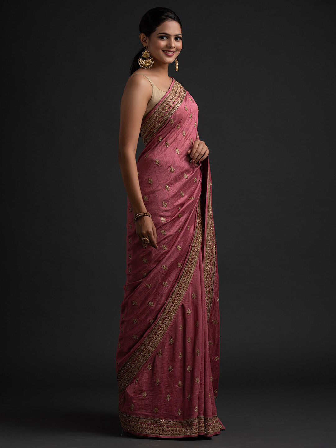 Koskii Pink & Gold-Toned Floral Embroidered Art Silk Saree - Distacart