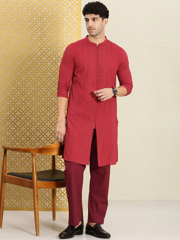 House of Pataudi Men Chikankari Embroidered Pure cotton Jashn Kurta with Pyjama - Distacart