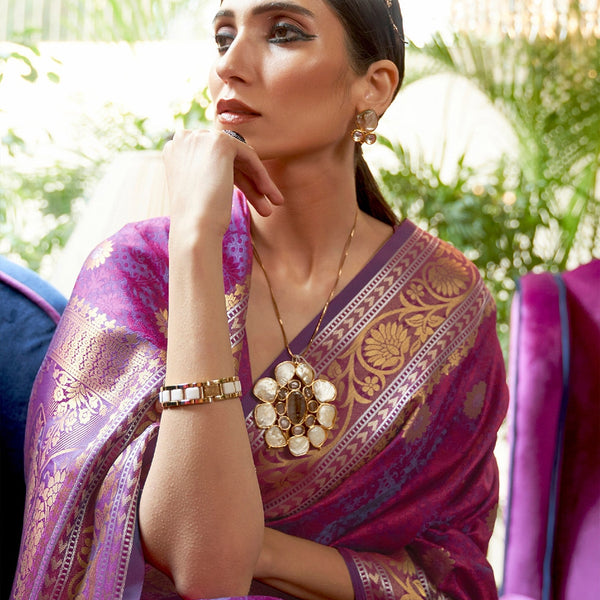 Mitera Magenta & Gold-Toned Floral Zari Silk Blend Banarasi Saree - Distacart