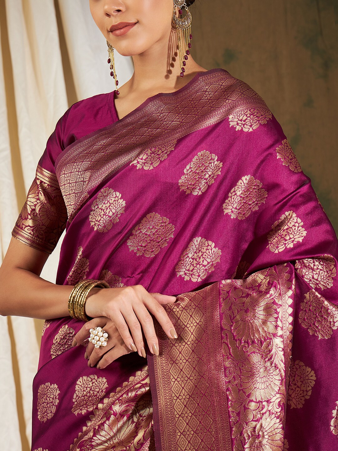 Sangria Burgundy & Gold-Toned Ethnic Motifs Woven Design Zari Silk Blend Banarasi Saree - Distacart