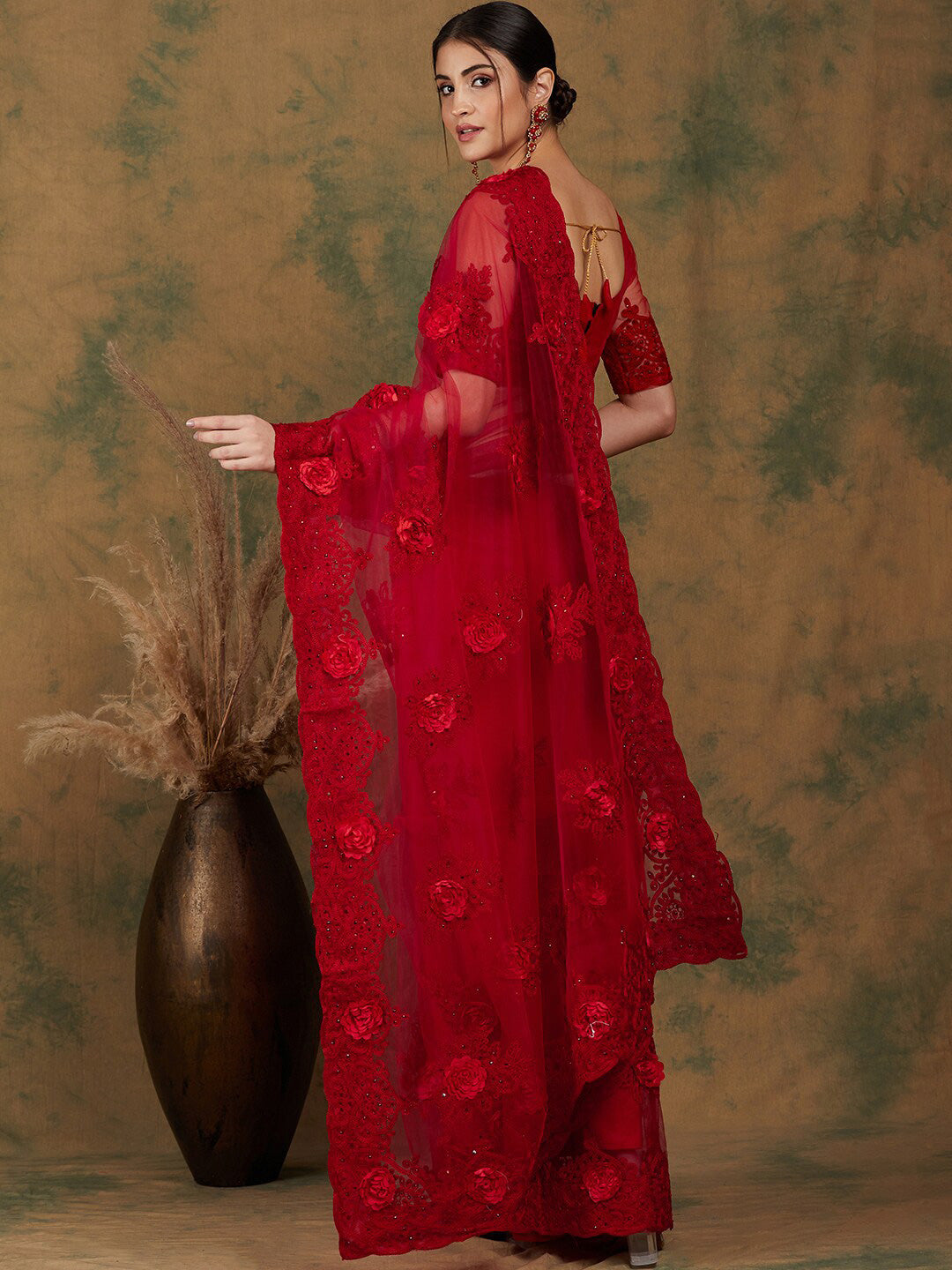 Sangria Red Floral Embroidered Saree - Distacart