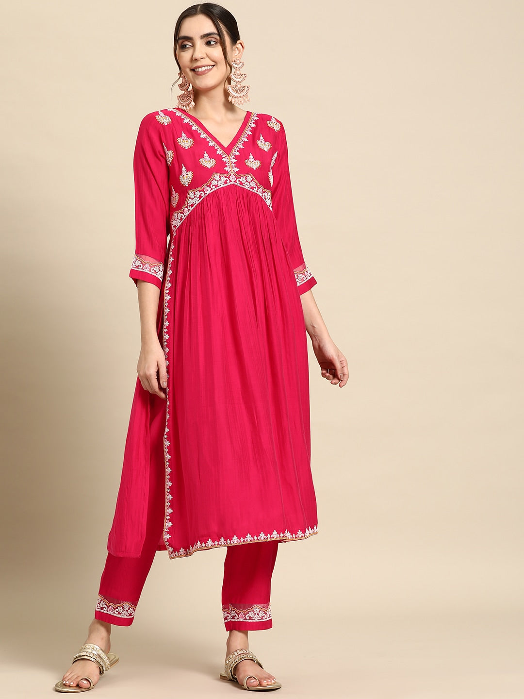 Sangria Ethnic Motifs Embroidered High Slit Thread Work Kurta With Trousers - Distacart