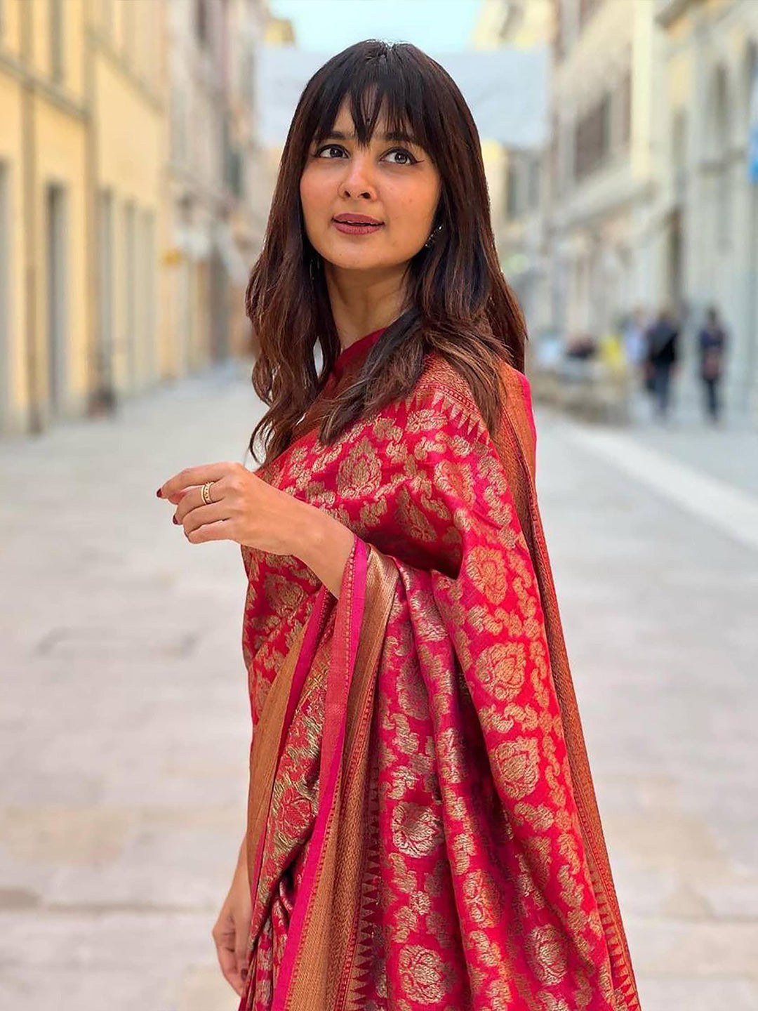 Kalini Ethnic Motifs Woven Design Zari Saree - Distacart