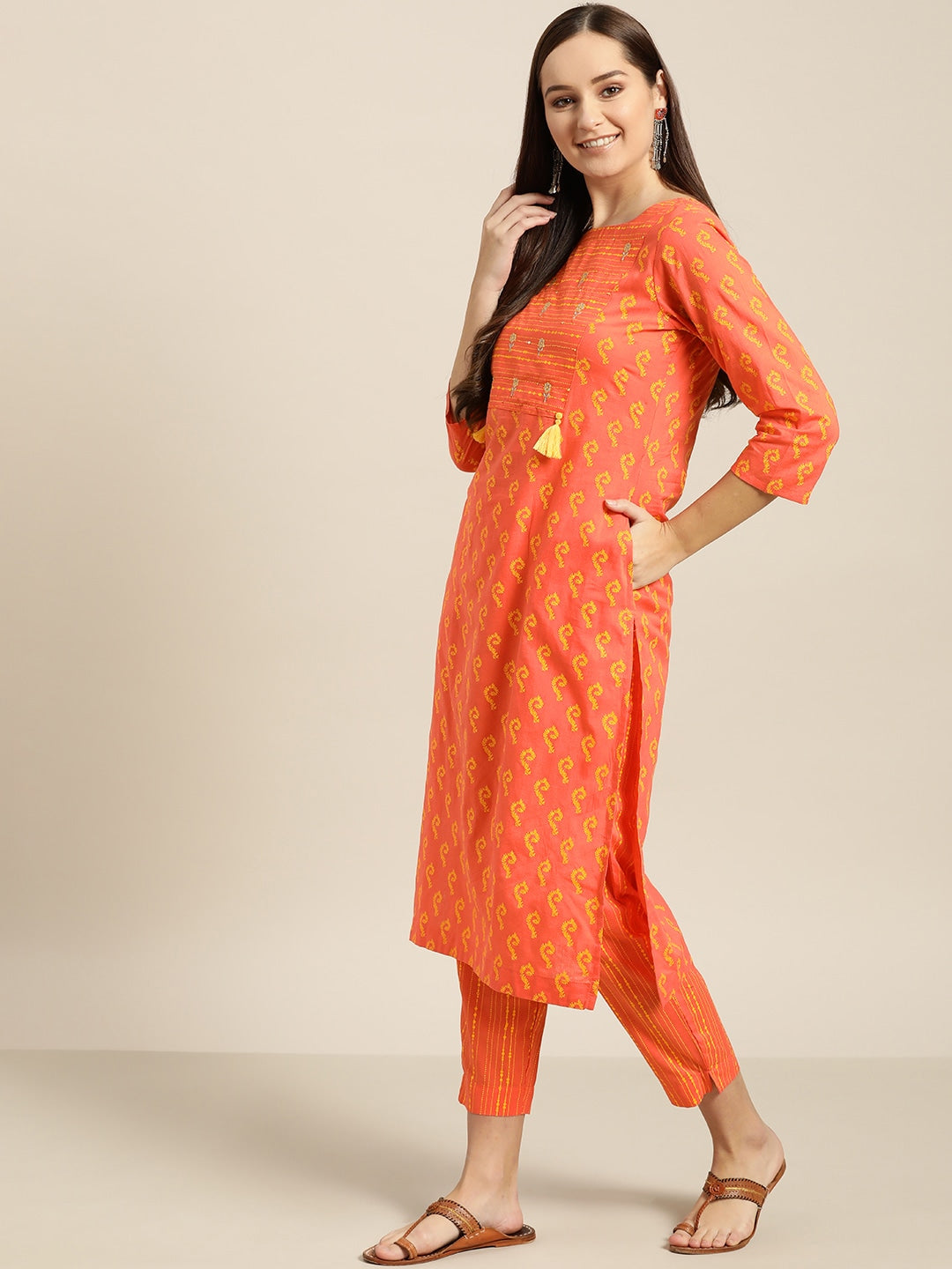 Sangria Women Orange & Yellow Printed Kurta with Trousers - Distacart