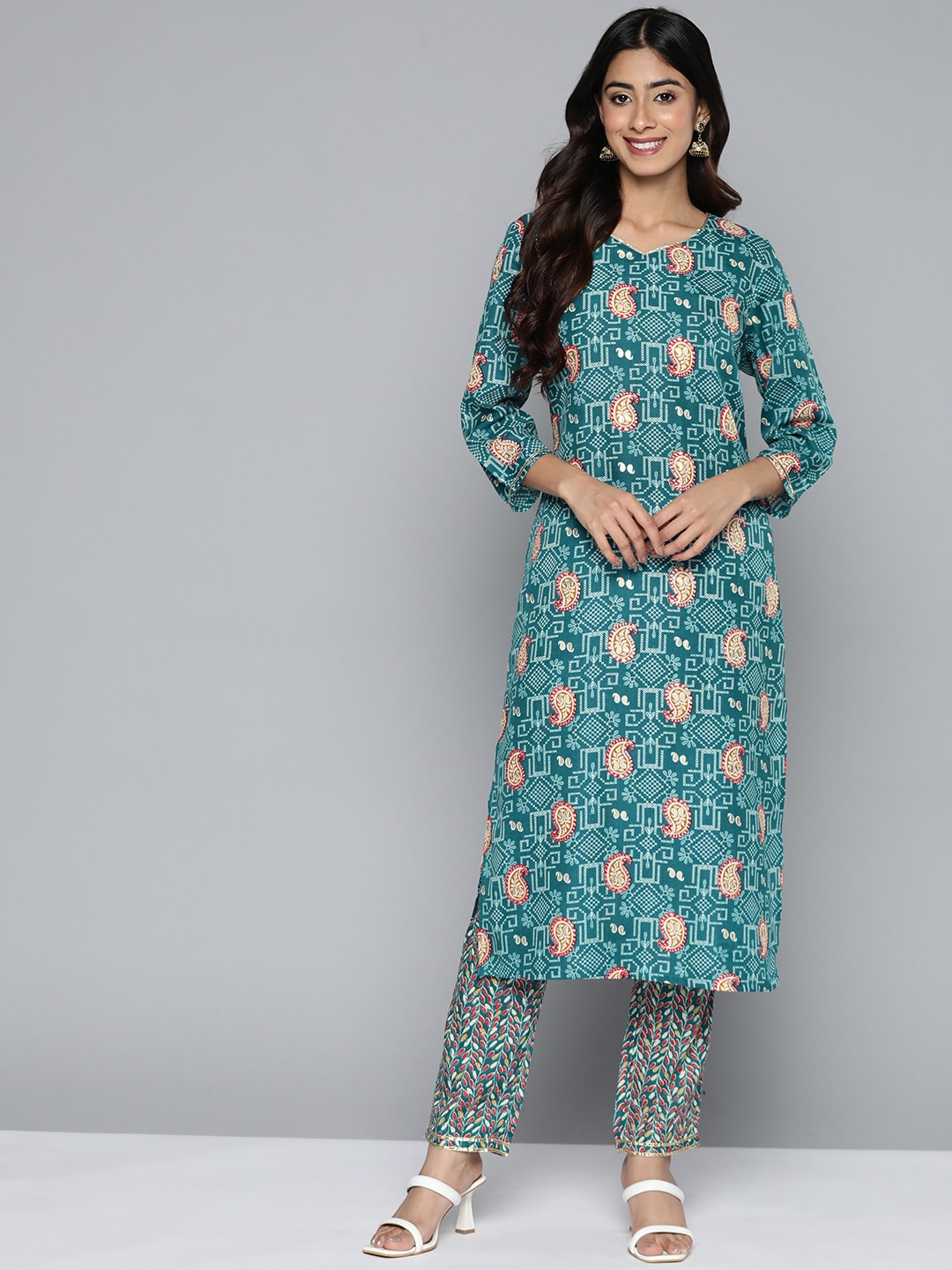 HERE&NOW Floral Printed Regular Kurta with Palazzos - Distacart