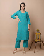 Thumbnail for Kaajh Women's Green Solid Mirror Embellishment Kurta - Distacart
