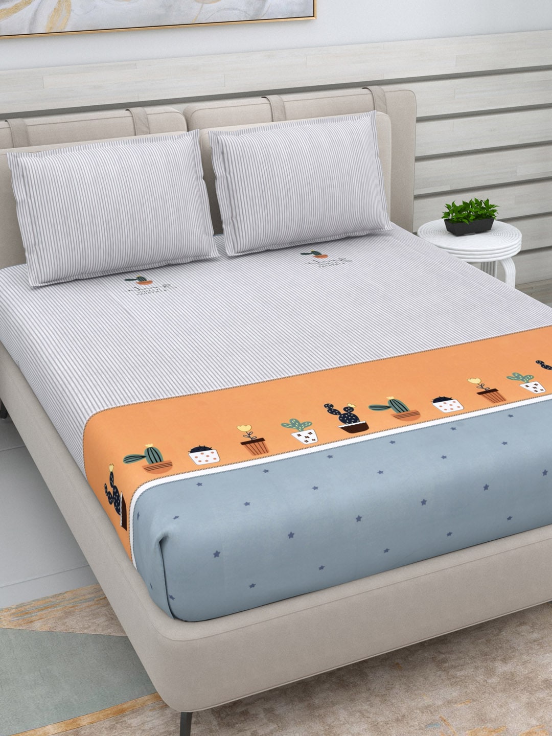 DREAM WEAVERZ White & Peach-Coloured Striped Glazed Cotton 220 TC King Bedsheet with 2 Pillow Covers - Distacart