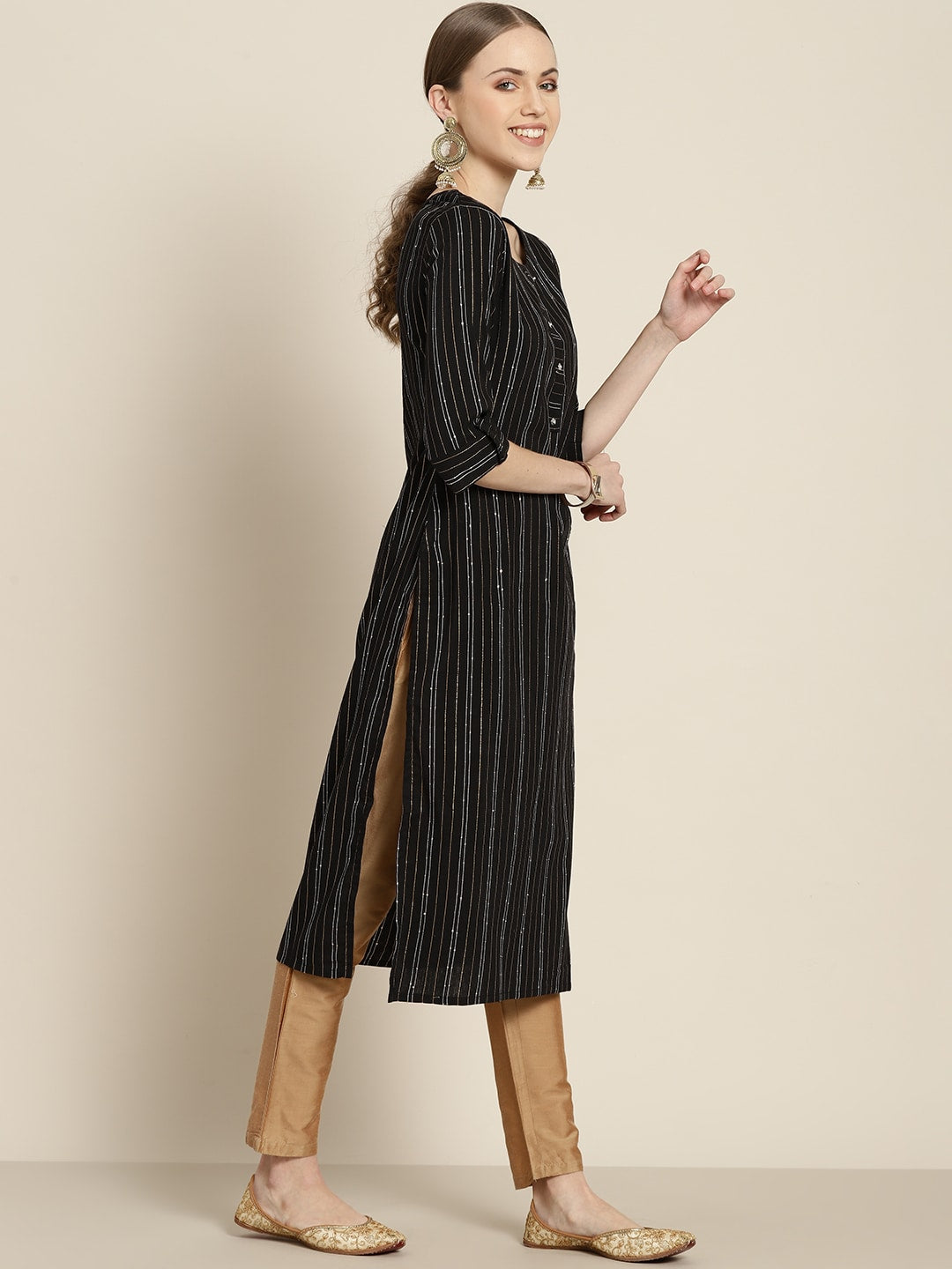 Sangria Women Black & White Striped Sequin Detail Kurta - Distacart