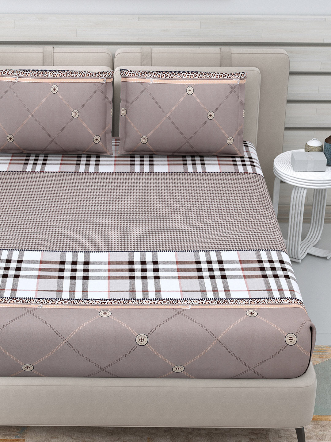 DREAM WEAVERZ Beige Checked 220 TC Glazed Cotton Bedsheet with Pillow Covers - Distacart