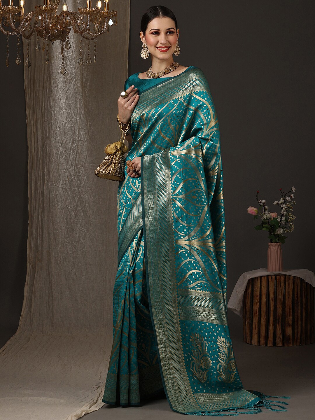 Saree Mall Woven Design Zari Silk Blend Banarasi Saree - Distacart