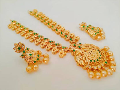 Emeralds Temple peacock Necklace Set