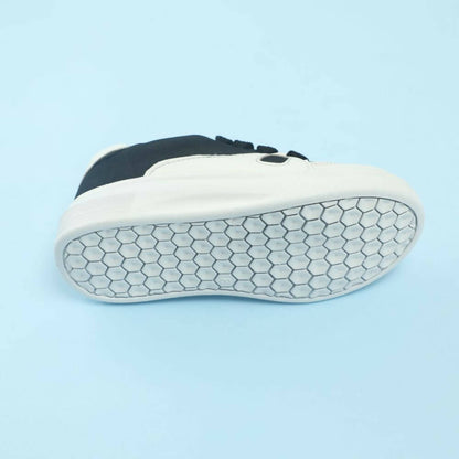 Tiny Bugs Boys Lace Up Casual Shoes - White & Black - Distacart