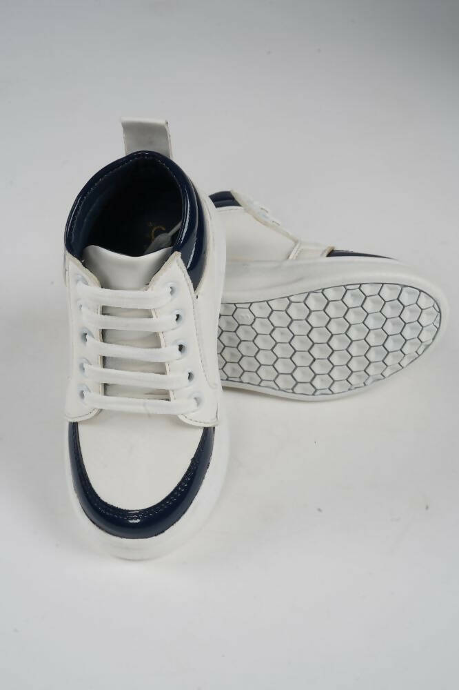 Tiny Bugs For Boys & Girls Mid Top Sneakers - White & Blue - Distacart