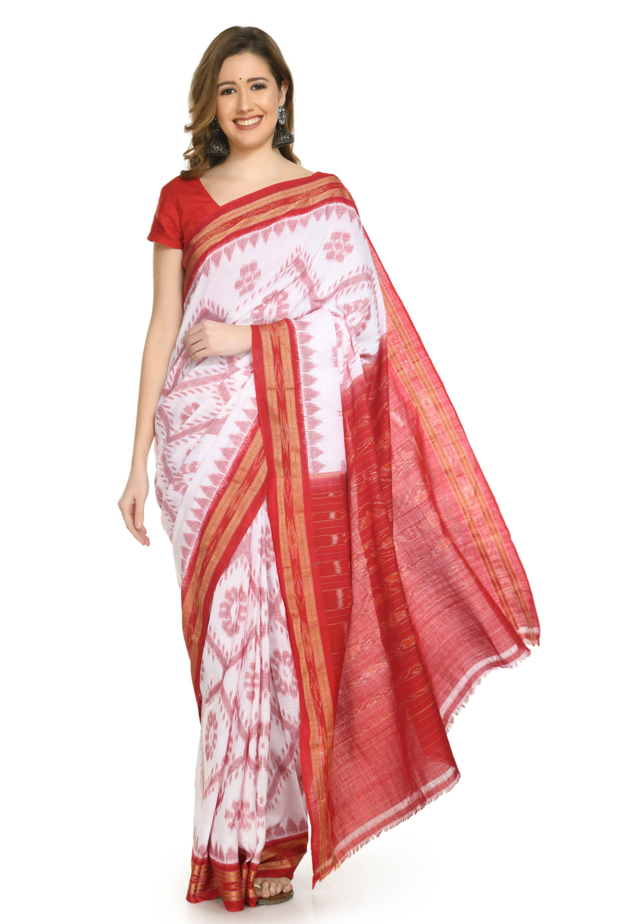 Vamika Sambalpuri Ikat Cotton Dehabandha Badafula White & Red Saree - Distacart