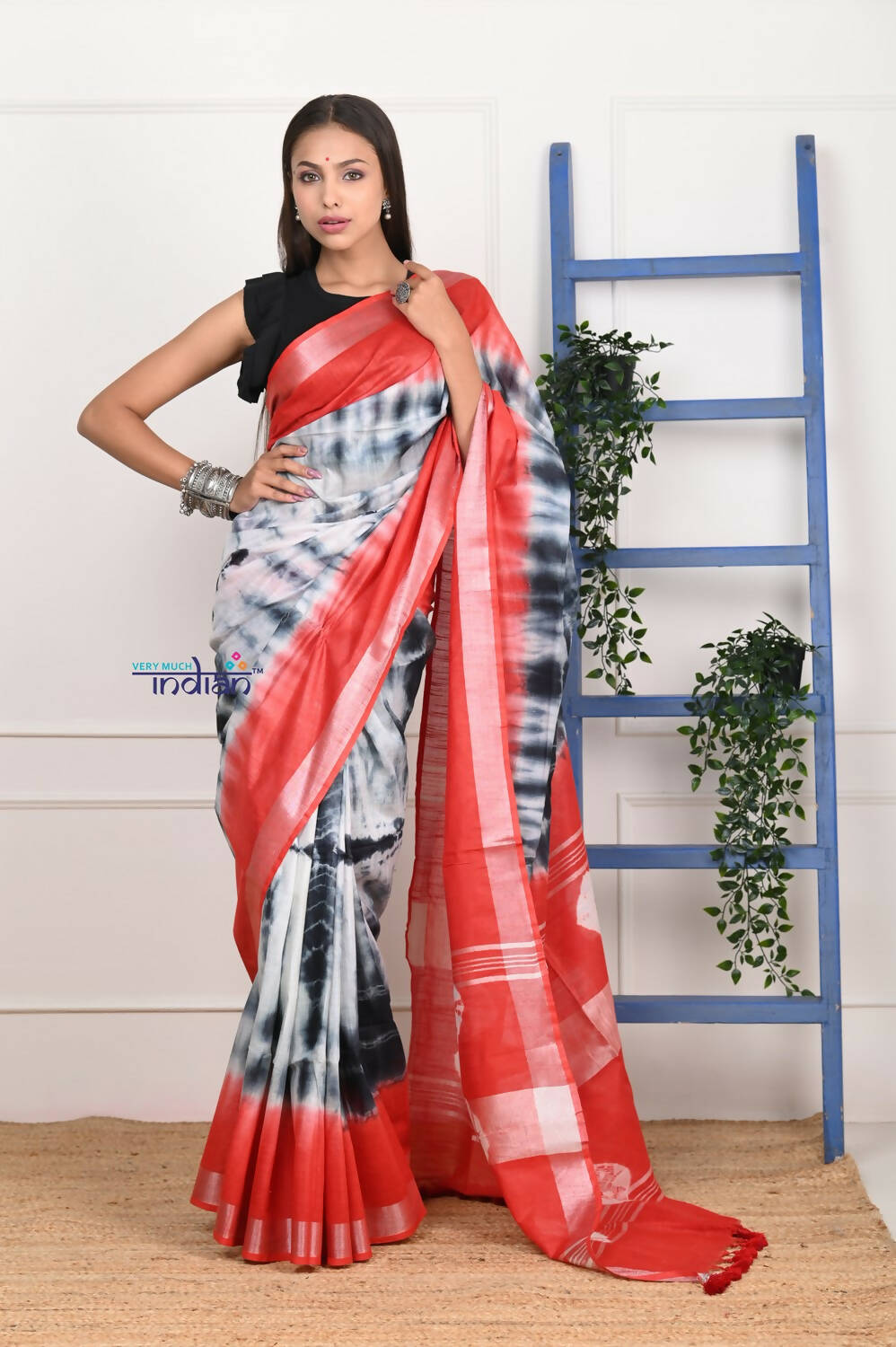 Very Much Indian Handmade Tie And Dye Cotton Saree By Women Weavers - Black Red - Distacart
