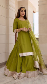 Thumbnail for Pomcha Jaipur Falguni Green Long Kurta Skirt Set - Distacart