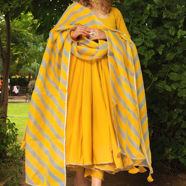 Pomcha Jaipur Rosemarry Yellow Cotton Anarkali Set - Distacart