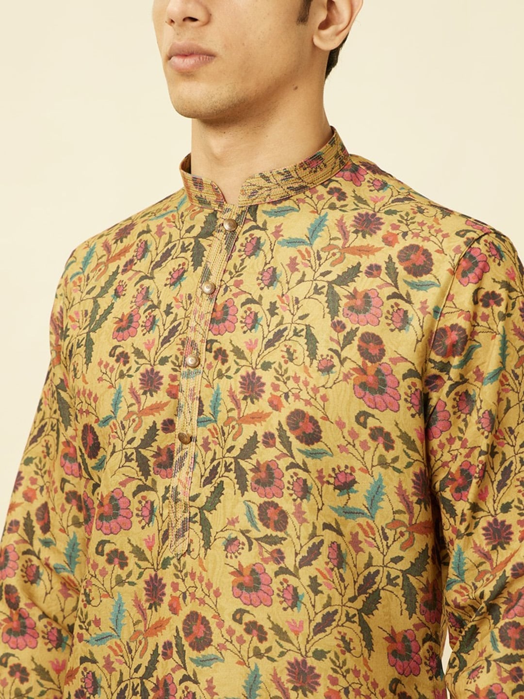 Manyavar Floral Printed Printed Mandarin Collar Thread Work Kurta & Pyjamas - Distacart