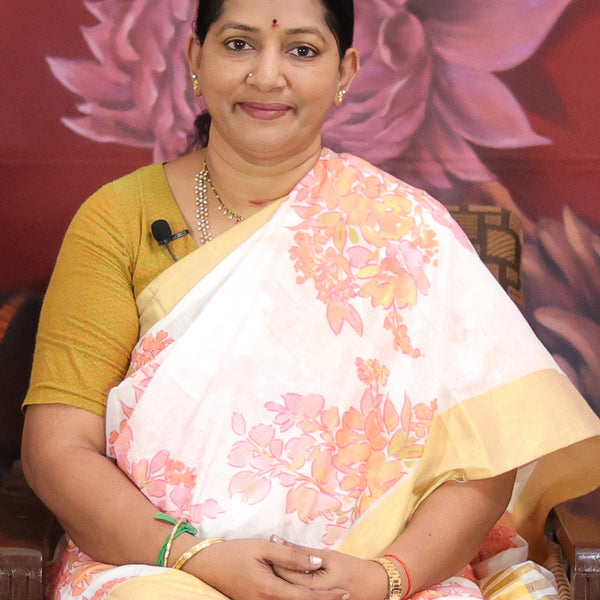 Shades of Milk White Colour Floral Design Chander Printed Saree By Gayathri Reddy Designer Studio - Distacart