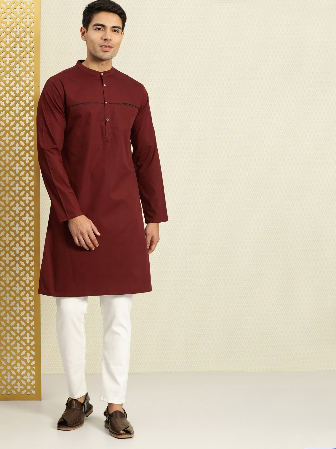 House of Pataudi Men Maroon Solid Straight Kurta - Distacart