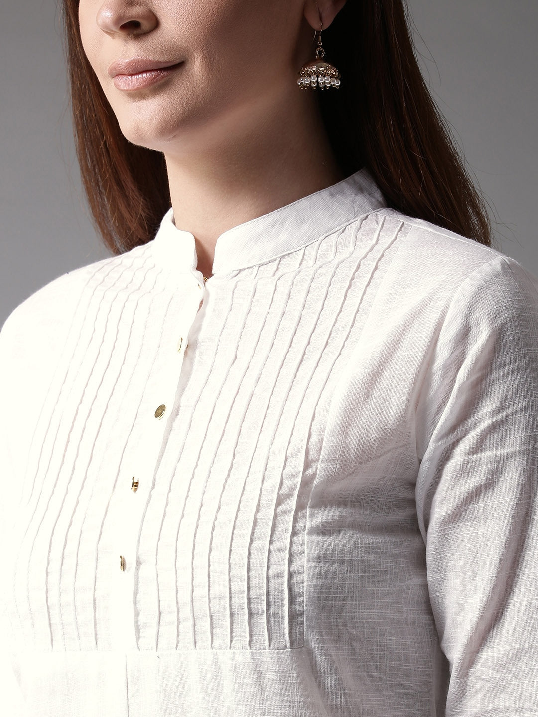 Here&Now Women White Solid Straight Kurta