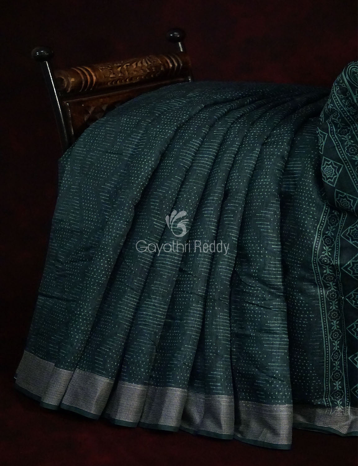Bottle Green Self Printed Semi Chanderi Saree By Gayathri Reddy Designer Studio - Distacart