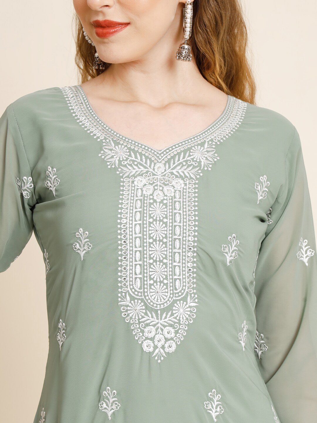 HERE&NOW Ethnic Motifs Embroidered Thread Work Georgette Kurta - Distacart