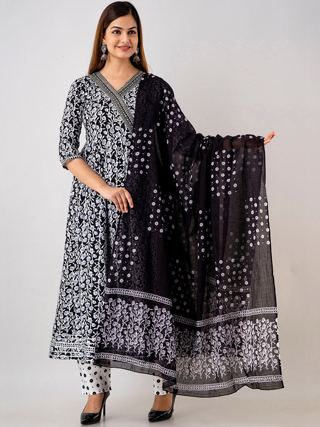 Kalini Floral Printed Angrakha Anarkali Kurta With Trousers & Dupatta - Distacart