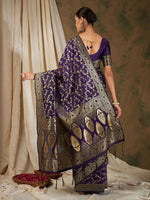 Thumbnail for Sangria Woven Design Zari Kanjeevaram Saree - Distacart