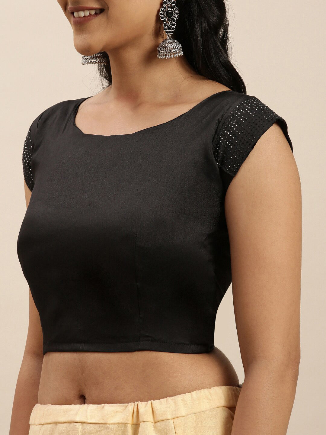 Kalini Embellished Saree - Distacart