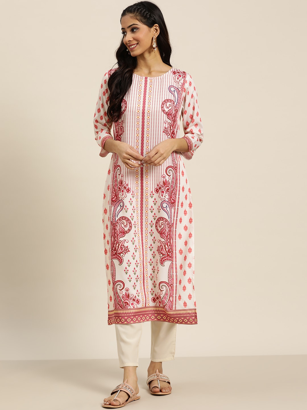 Sangria Women White & Maroon Paisley Printed Kurta with Trousers - Distacart