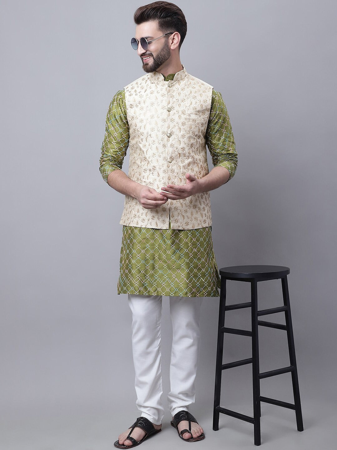 Sojanya M Ethnic Motifs Embroidered Thread Work Kurta With Churidar - Distacart