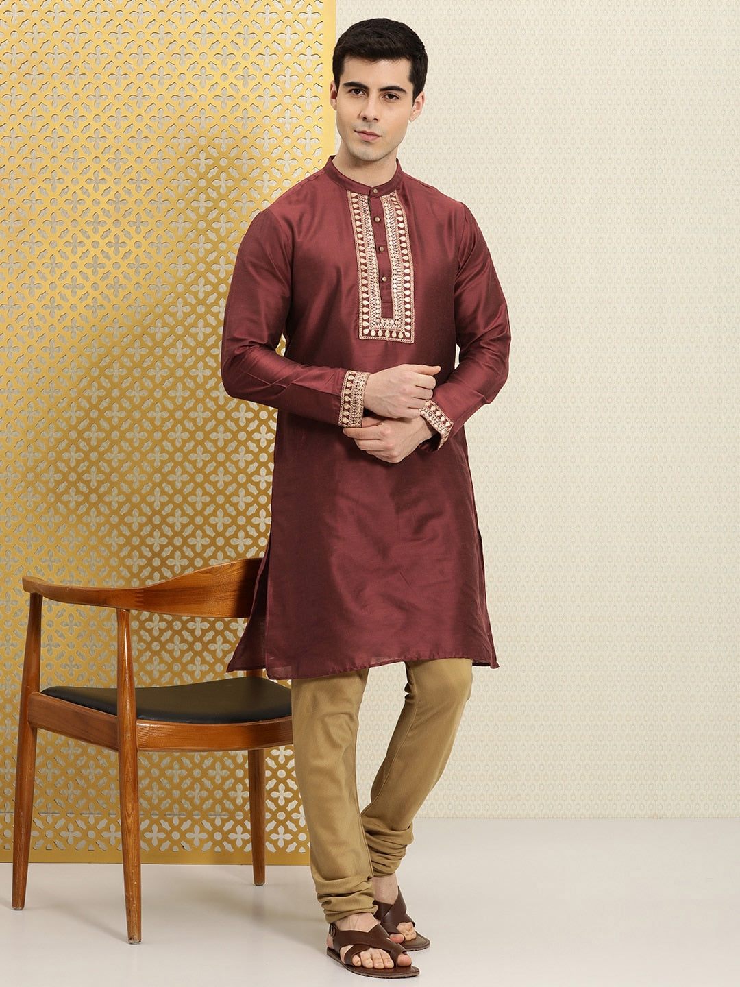 House of Pataudi Ethnic Motifs Embroidered Cotton Jashn Kurta - Distacart
